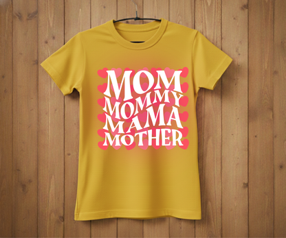 Retro Groovy Mama Heart Pattern - Mother’s Day T-Shirt